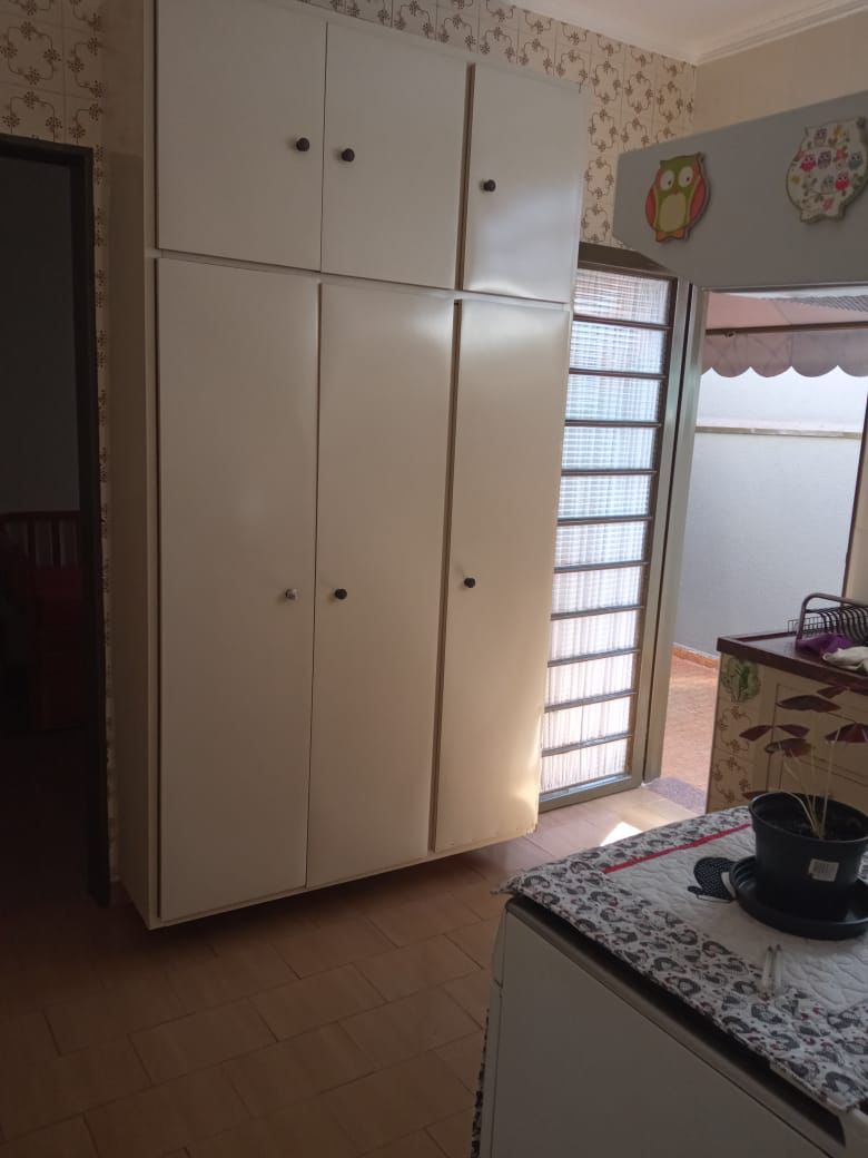 Imagem Casa com 3 Quartos à Venda, 180 m²em Jardim Castelo Branco - Ribeirão Preto Imagem Casa com 3 Quartos à Venda, 180 m²em Jardim Castelo Branco - Ribeirão Preto
