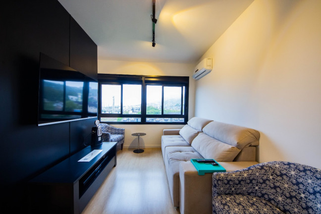 Imagem Loft com 1 Quarto à Venda, 36 m² em Jardim Botânico - Porto Alegre Imagem Loft com 1 Quarto à Venda, 36 m² em Jardim Botânico - Porto Alegre
