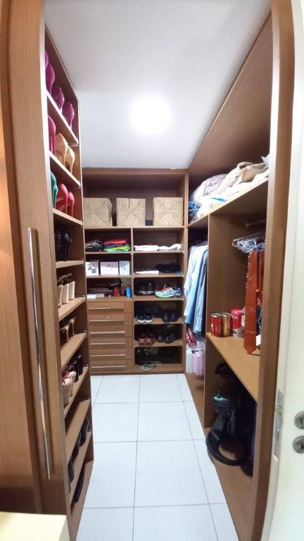 Imagem Casa de Condomínio com 4 Quartos à Venda, 300 m²em De Lourdes - Fortaleza