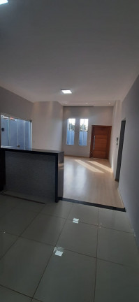 Imagem Casa com 3 Quartos à Venda, 167 m² em Vila Santos Dumont - Ourinhos Imagem Casa com 3 Quartos à Venda, 167 m² em Vila Santos Dumont - Ourinhos