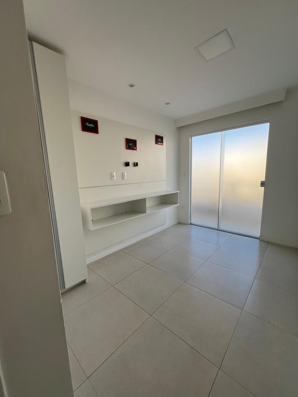 Imagem Casa com 3 Quartos para Alugar, 99 m²em Busca Vida (Abrantes) - Camaçari Imagem Casa com 3 Quartos para Alugar, 99 m²em Busca Vida (Abrantes) - Camaçari