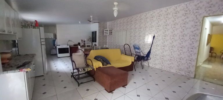 Imagem Casa com 5 Quartos à Venda, 160 m² em Jardim Universitário - Cuiabá Imagem Casa com 5 Quartos à Venda, 160 m² em Jardim Universitário - Cuiabá