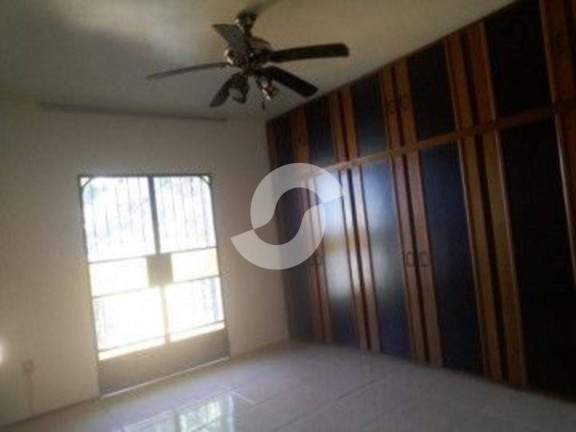Imagem Casa com 5 Quartos à Venda, 263 m² em Ponta D'Areia - Niterói