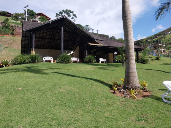Imagem Casa de Condomínio com 4 Quartos à Venda,  em Santa Rosa - Teresópolis