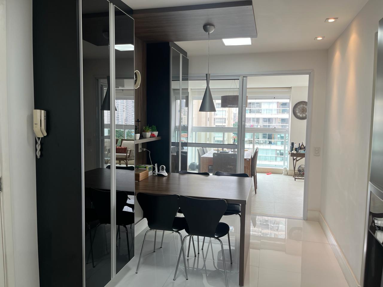 Imagem Apartamento com 3 Quartos para Alugar, 210 m²em Vila Olímpia - São Paulo