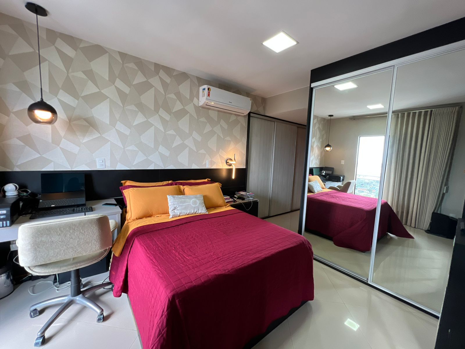 Imagem Apartamento com 1 Quarto à Venda, 185 m²em Umarizal - Belém Imagem Apartamento com 1 Quarto à Venda, 185 m²em Umarizal - Belém