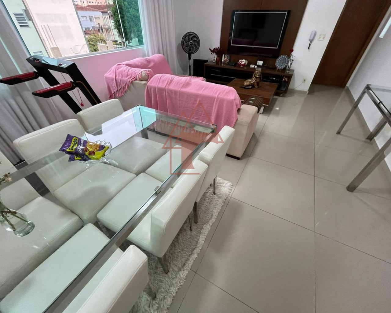 Imagem Sobrado com 3 Quartos à Venda, 151 m²em Embaré - Santos