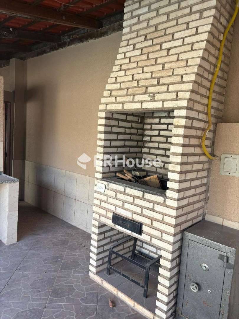 Imagem Casa de Condomínio com 3 Quartos à Venda, 250 m² em - Imagem Casa de Condomínio com 3 Quartos à Venda, 250 m² em -
