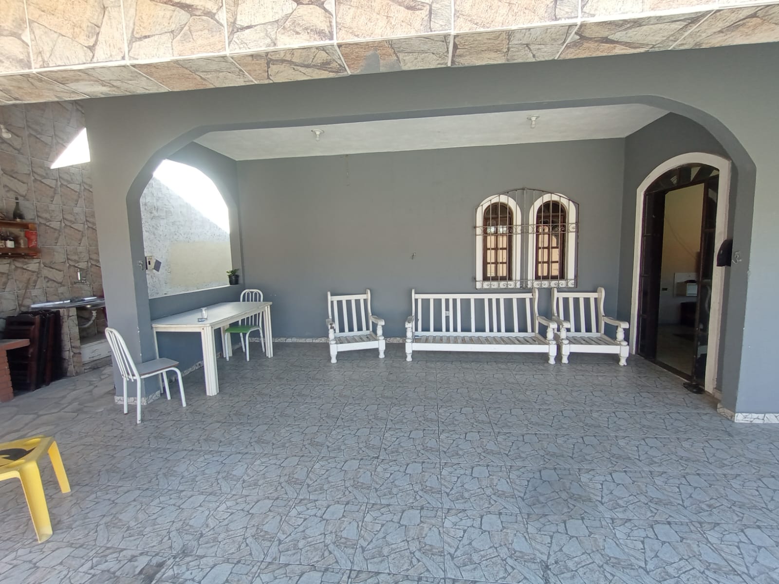 Imagem Casa com 3 Quartos à Venda, 130 m²em Jardim Virgínia - Guarujá Imagem Casa com 3 Quartos à Venda, 130 m²em Jardim Virgínia - Guarujá