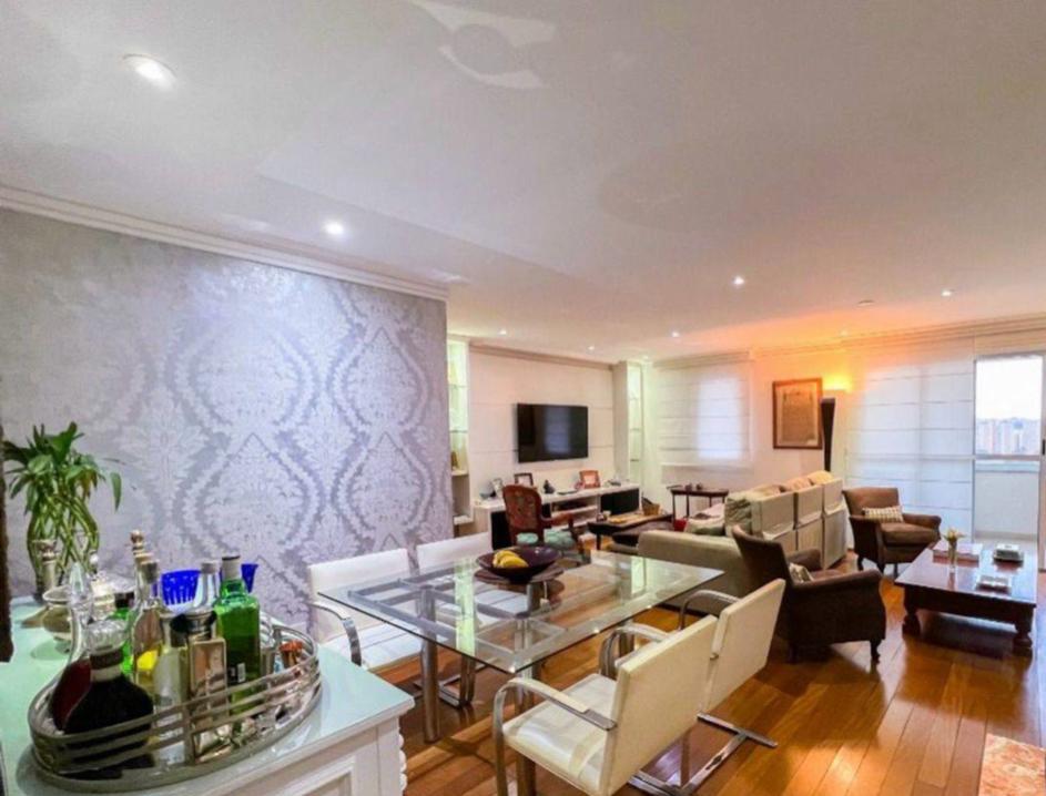 Imagem Apartamento com 3 Quartos à Venda, 136 m²em Cidade São Francisco - São Paulo