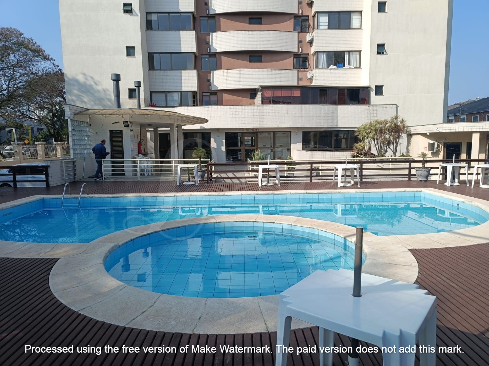 Imagem do condomínio Condomínio Condominio Paris - Sarandi - Porto Alegre - RS