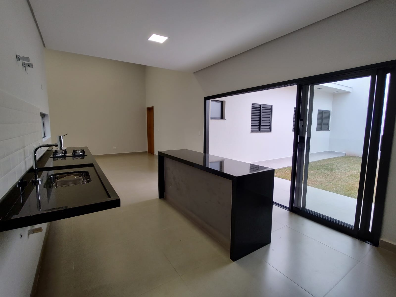 Imagem Casa com 3 Quartos à Venda, 148 m²em Jardim Tarumã - Londrina