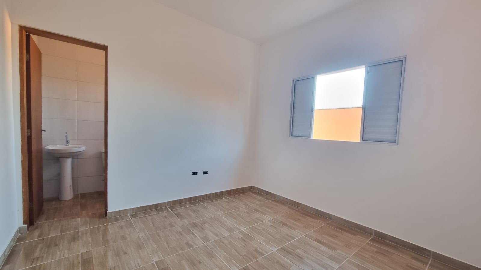 Imagem Casa com 2 Quartos à Venda, 54 m²em JARDIM LINDOMAR - Itanhaém Imagem Casa com 2 Quartos à Venda, 54 m²em JARDIM LINDOMAR - Itanhaém