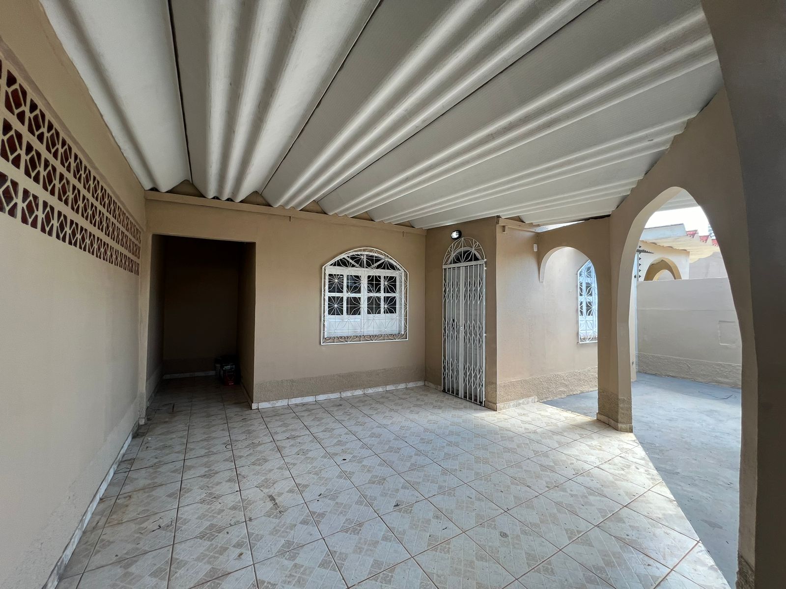 Imagem Casa com 3 Quartos para Alugar ou Temporada, 150 m²em Santíssimo - Santarém Imagem Casa com 3 Quartos para Alugar ou Temporada, 150 m²em Santíssimo - Santarém