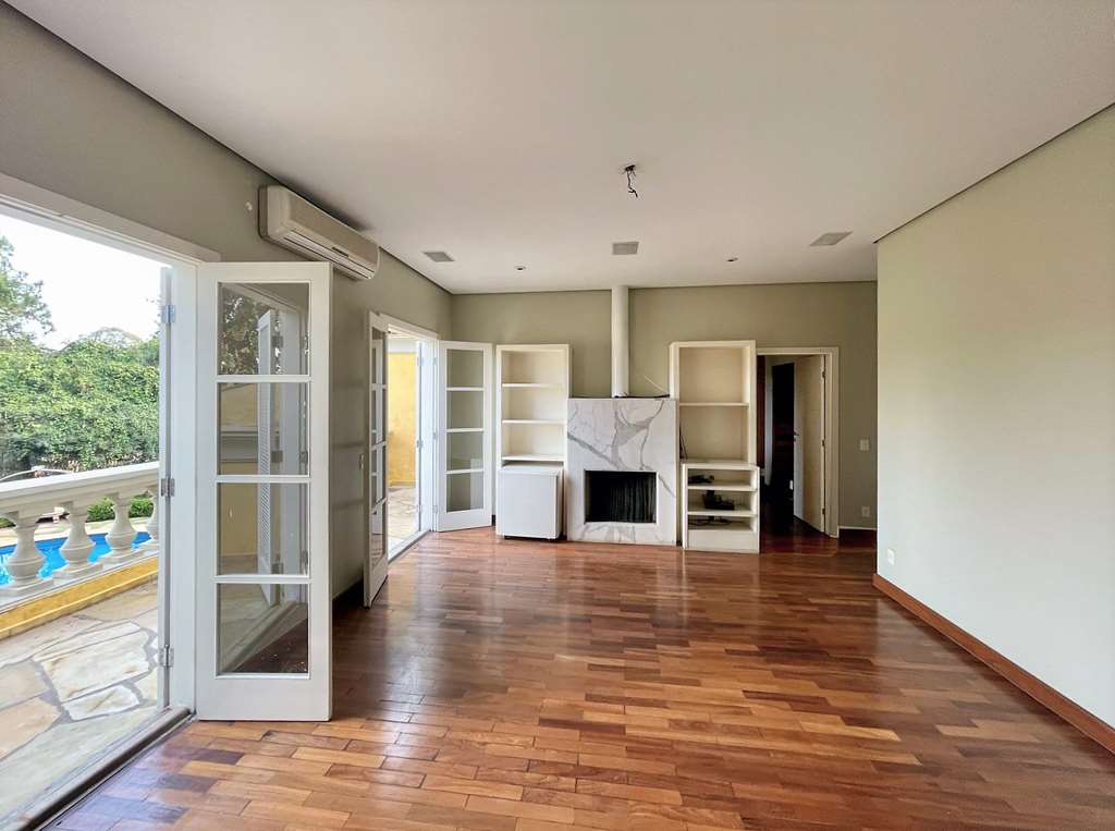 Imagem Casa com 6 Quartos à Venda ou Locação, 721 m²em Palos Verdes - Carapicuíba Imagem Casa com 6 Quartos à Venda ou Locação, 721 m²em Palos Verdes - Carapicuíba