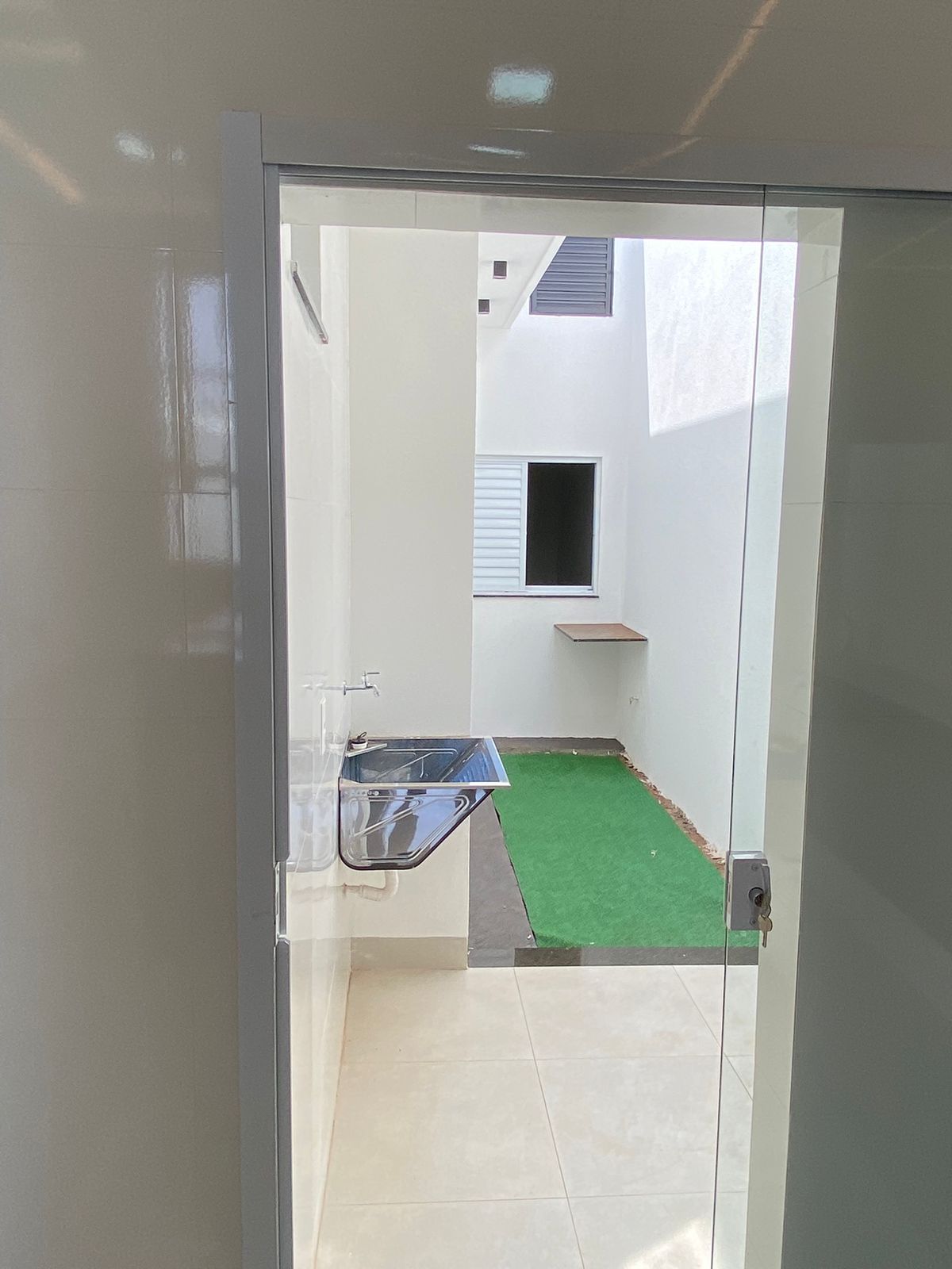 Imagem Casa com 3 Quartos à Venda, 85 m²em Segismundo Pereira - Uberlândia Imagem Casa com 3 Quartos à Venda, 85 m²em Segismundo Pereira - Uberlândia