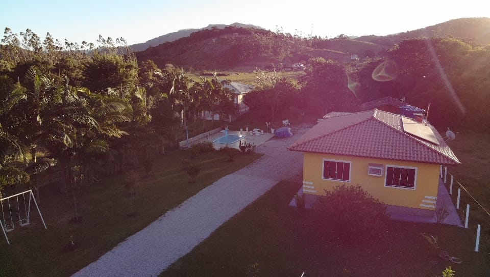 Imagem Chácara com 3 Quartos à Venda, 450 m²em Encruzilhada - Biguaçu
