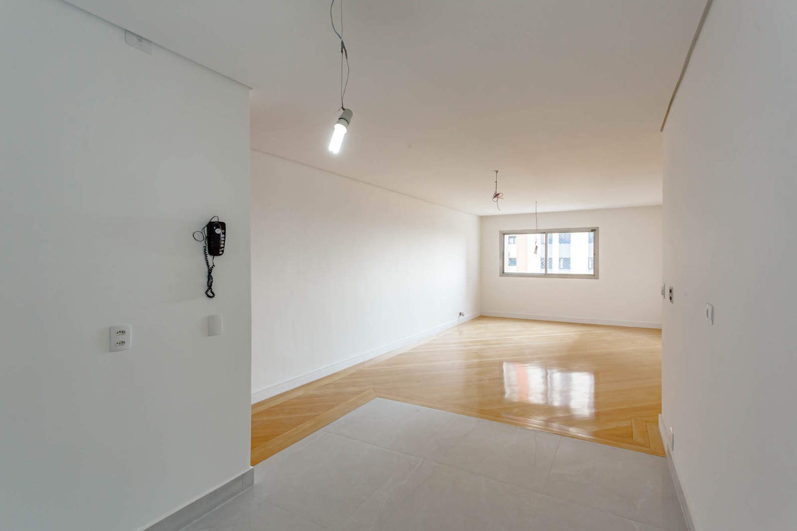 Imagem Apartamento com 3 Quartos à Venda, 105 m²em Sumaré - São Paulo
