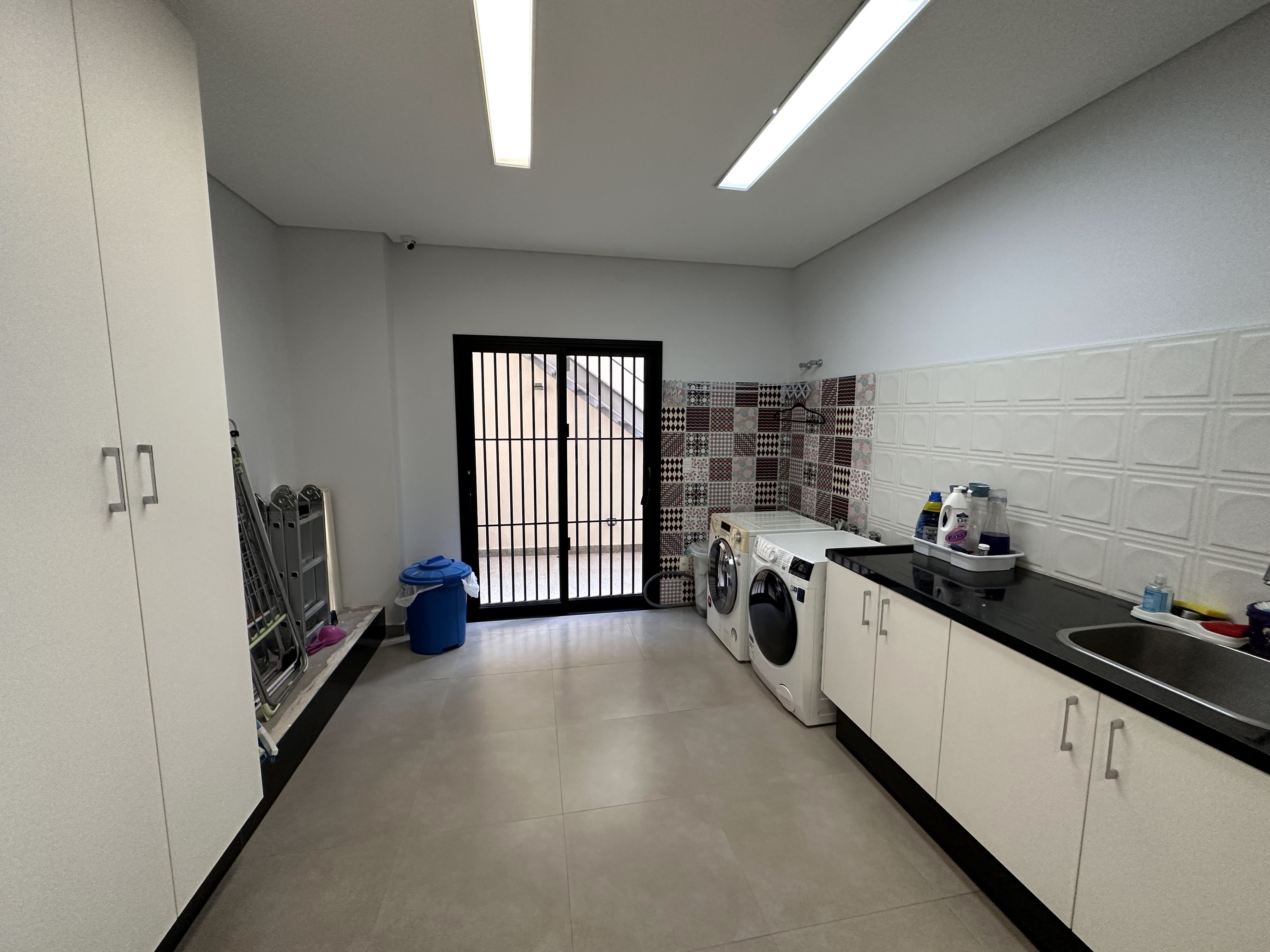 Imagem Sobrado com 4 Quartos à Venda, 395 m²em Jardim Novo Mundo - Jundiaí Imagem Sobrado com 4 Quartos à Venda, 395 m²em Jardim Novo Mundo - Jundiaí
