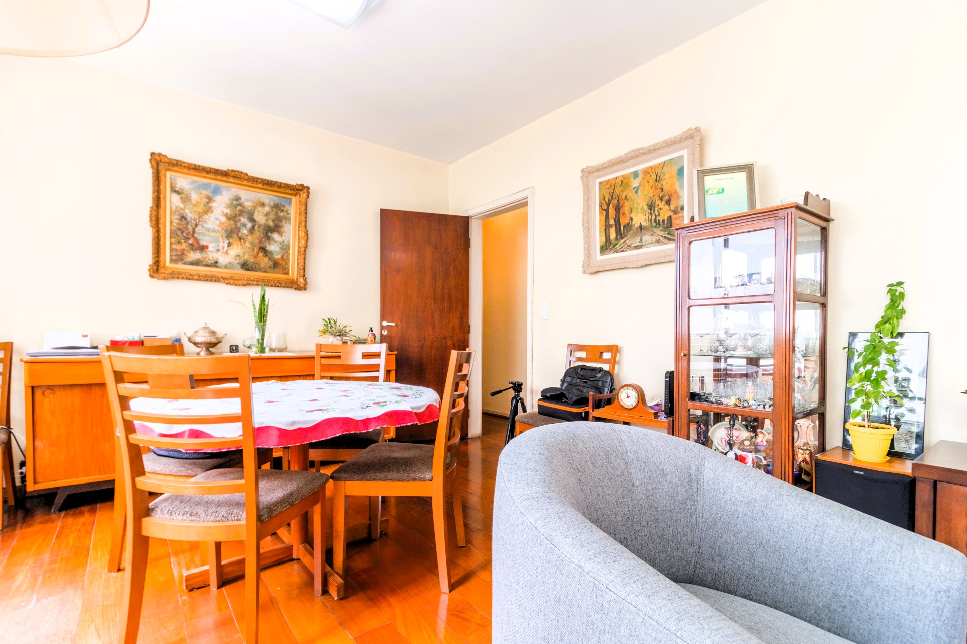 Imagem Apartamento com 3 Quartos à Venda, 130 m²em Jardim Paulista - São Paulo
