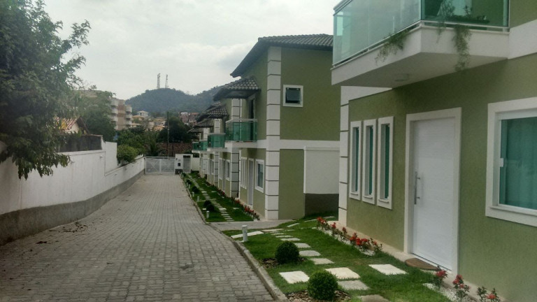 Imagem Casa de Condomínio com 3 Quartos à Venda, 132 m² em Mata Paca - Niterói Imagem Casa de Condomínio com 3 Quartos à Venda, 132 m² em Mata Paca - Niterói