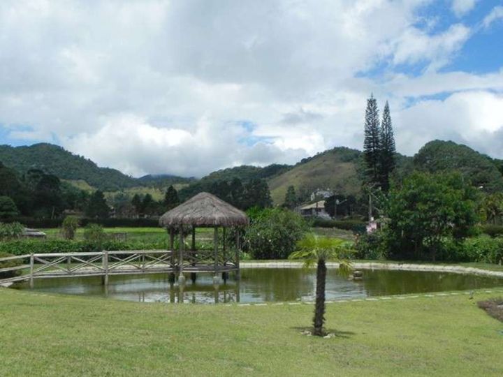 Imagem Casa com 3 Quartos à Venda, 350 m² em Várzea - Teresópolis