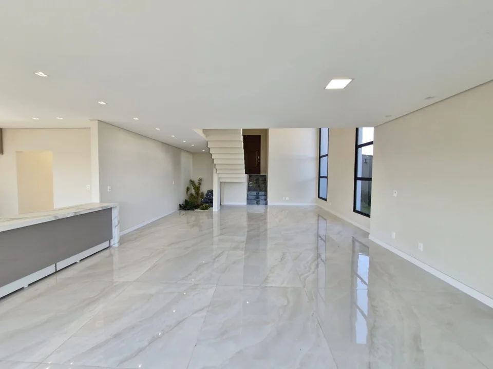 Imagem Casa de Condomínio com 3 Quartos à Venda, 340 m²em Loteamento Residencial e Comercial Horto Florestal - Jundiaí Imagem Casa de Condomínio com 3 Quartos à Venda, 340 m²em Loteamento Residencial e Comercial Horto Florestal - Jundiaí