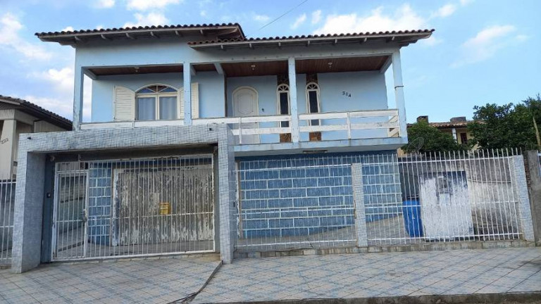 Imagem Casa com 3 Quartos à Venda, 200 m² em Nossa Senhora da Salete - Criciúma Imagem Casa com 3 Quartos à Venda, 200 m² em Nossa Senhora da Salete - Criciúma