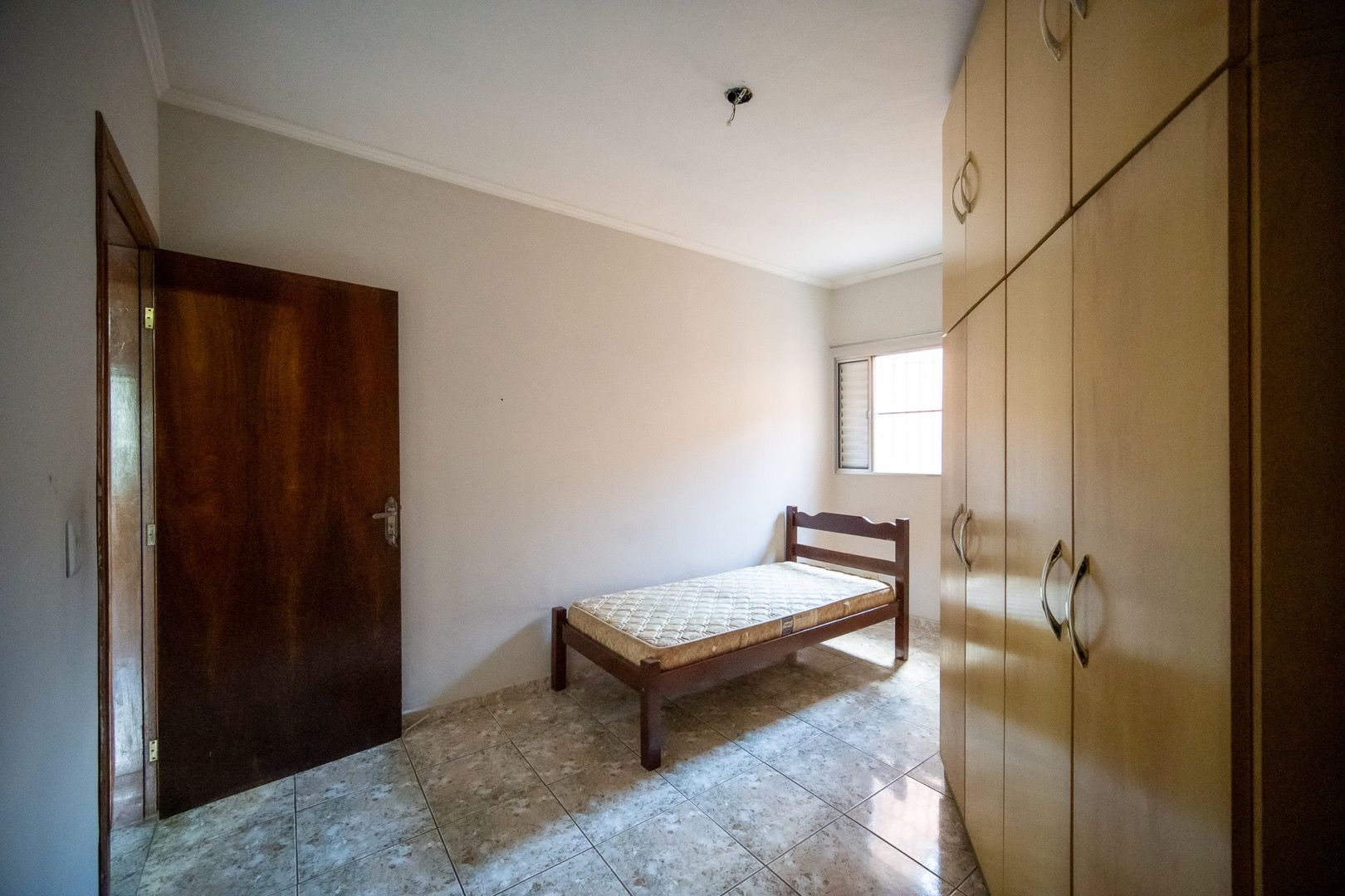 Imagem Casa com 4 Quartos à Venda, 176 m² em Jardim Elvira - Osasco Imagem Casa com 4 Quartos à Venda, 176 m² em Jardim Elvira - Osasco