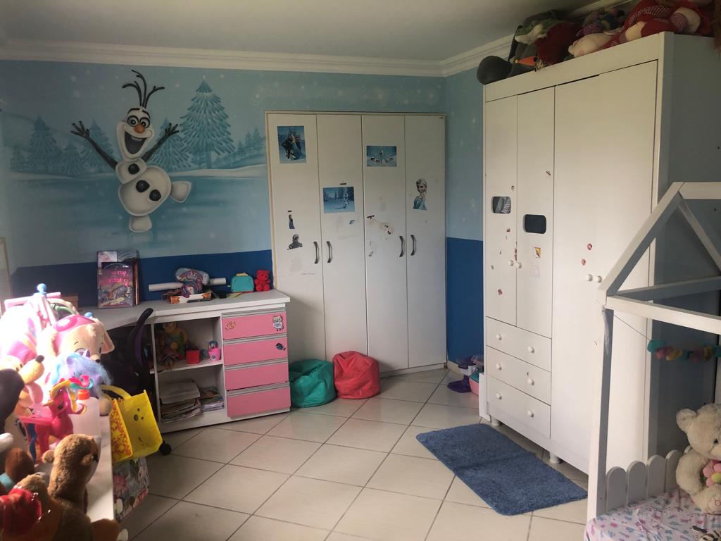 Imagem Casa com 4 Quartos à Venda, 400 m²em Piedade - Jaboatão dos Guararapes Imagem Casa com 4 Quartos à Venda, 400 m²em Piedade - Jaboatão dos Guararapes