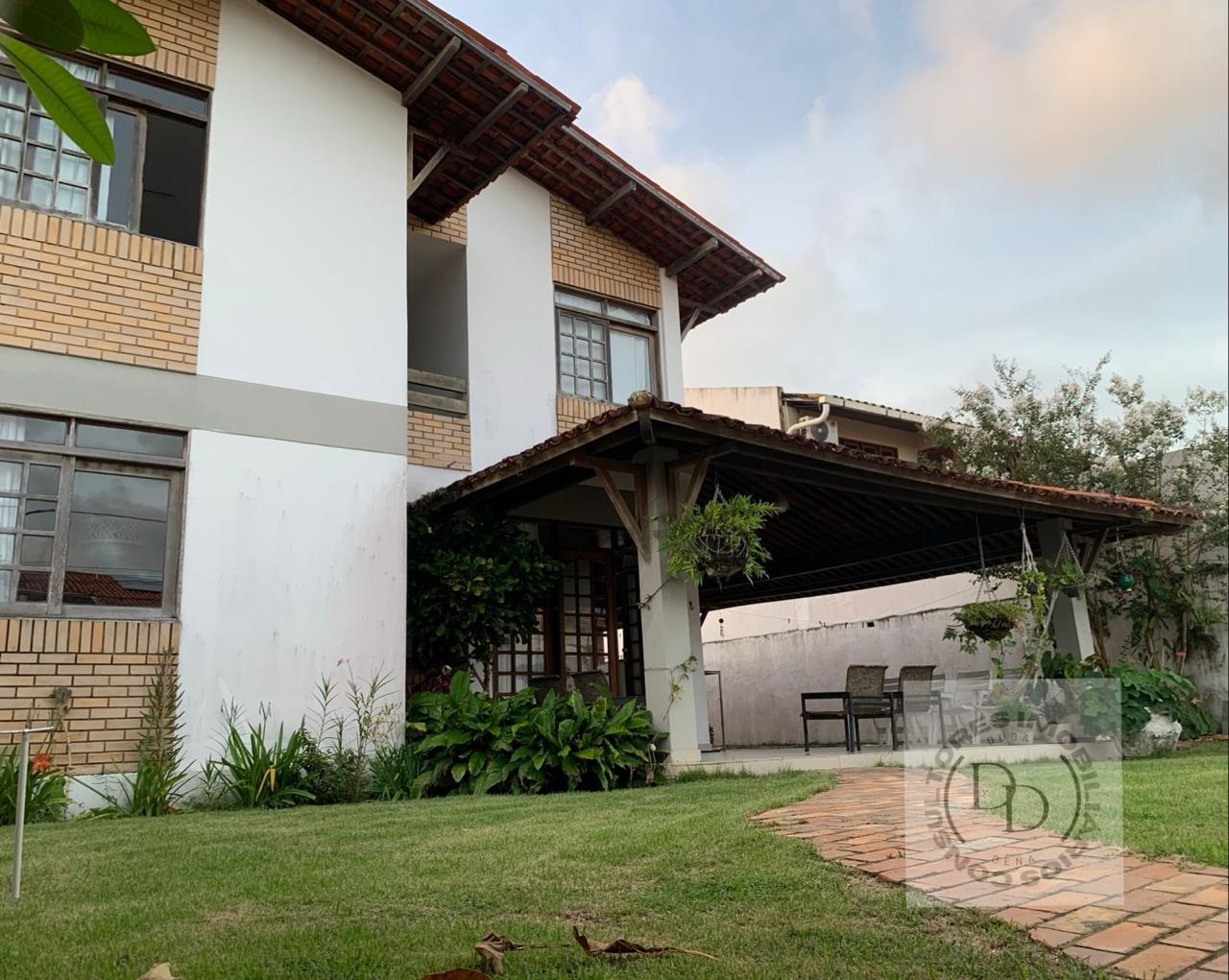 Imagem Casa com 3 Quartos à Venda, 250 m²em Gruta de Lourdes - Maceió Imagem Casa com 3 Quartos à Venda, 250 m²em Gruta de Lourdes - Maceió