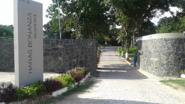 Imagem Casa de Condomínio com 3 Quartos à Venda, 160 m² em Moreno - Moreno