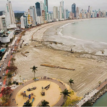 Imagem Apartamento com 2 Quartos à Venda, Locação ou Temporada, 59 m² em São Francisco de Assis - Camboriú Imagem Apartamento com 2 Quartos à Venda, Locação ou Temporada, 59 m² em São Francisco de Assis - Camboriú