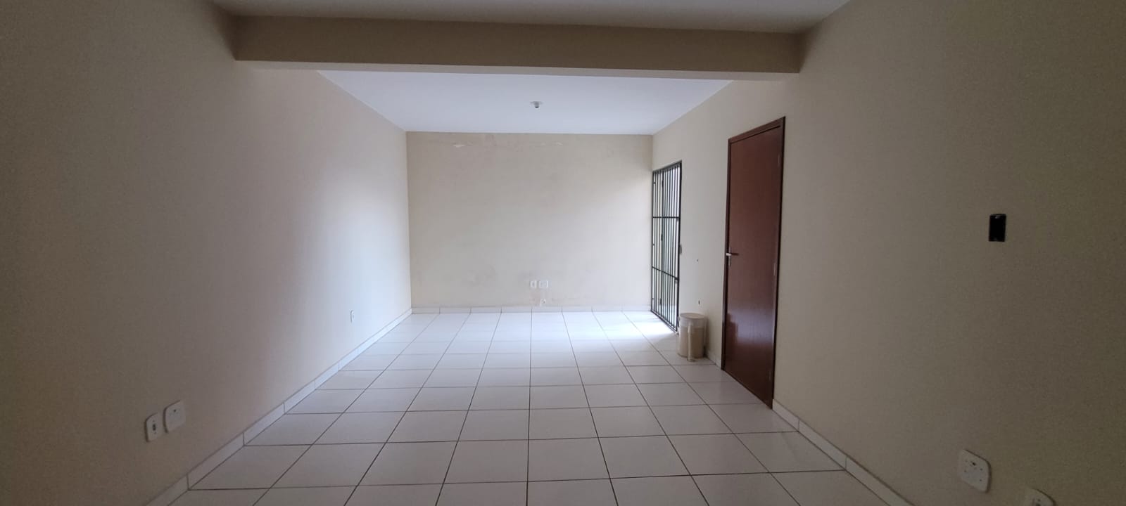 Imagem Ponto Comercial à Venda, 195 m²em Samambaia Sul (Samambaia) - Brasília