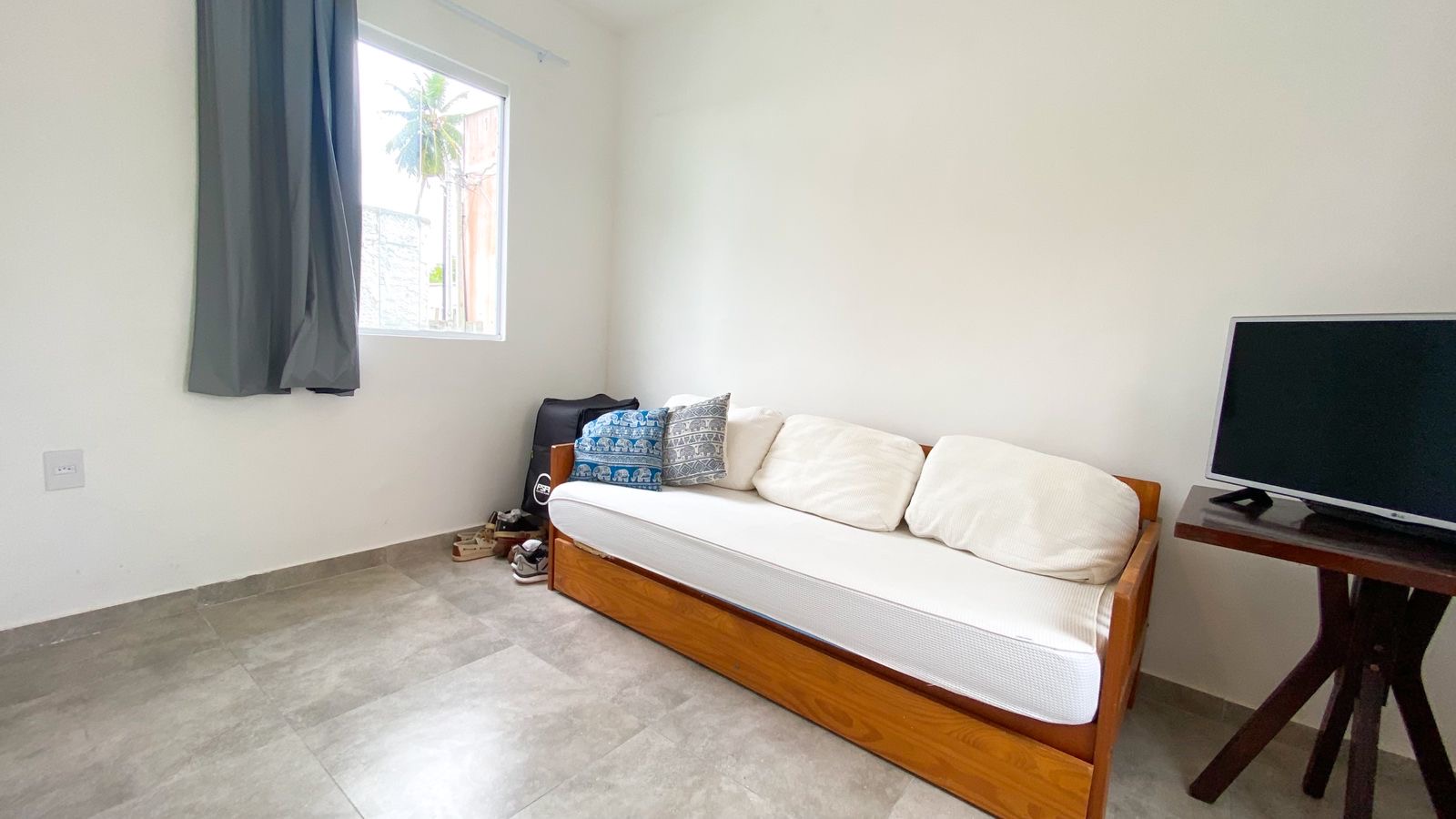 Imagem Casa de Condomínio com 2 Quartos à Venda ou Locação, 165 m²em Vila de Abrantes (Abrantes) - Camaçari Imagem Casa de Condomínio com 2 Quartos à Venda ou Locação, 165 m²em Vila de Abrantes (Abrantes) - Camaçari