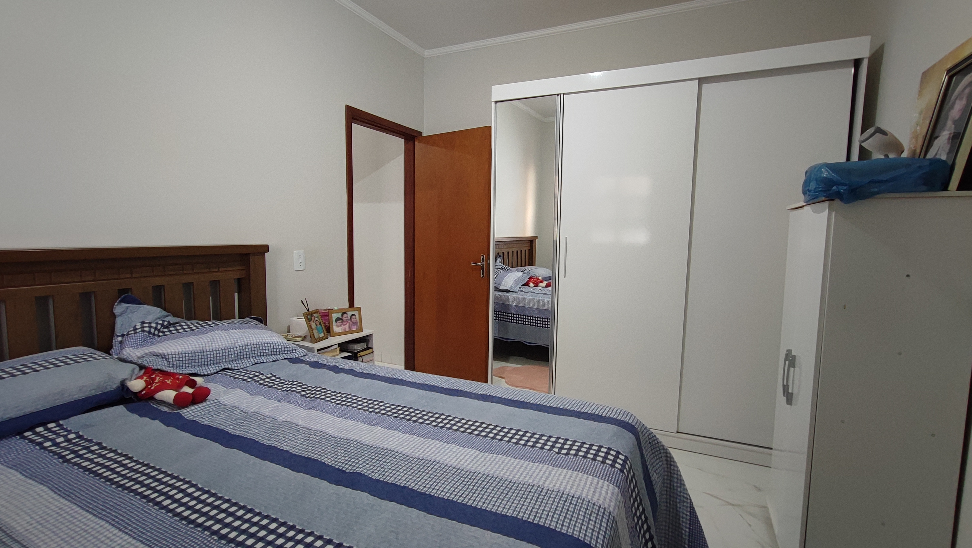 Imagem Casa com 3 Quartos à Venda, 200 m²em Parque Residencial dos Girassóis - Campo Grande Imagem Casa com 3 Quartos à Venda, 200 m²em Parque Residencial dos Girassóis - Campo Grande