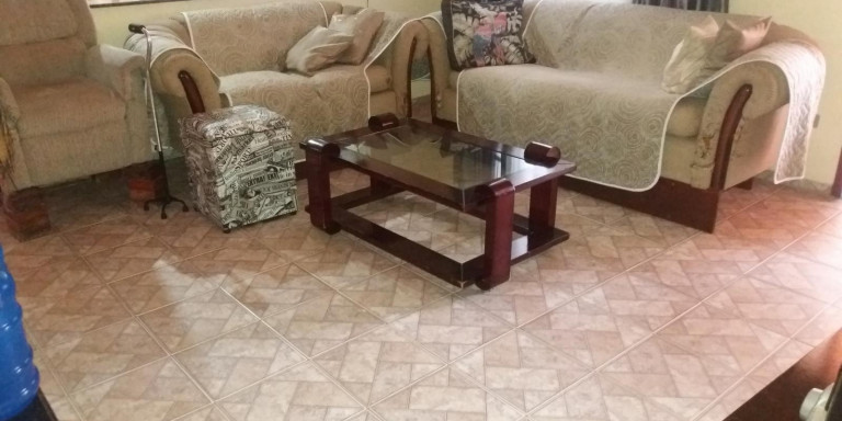 Imagem Chácara com 4 Quartos à Venda, 3.000 m² em Centro - Santa Isabel Imagem Chácara com 4 Quartos à Venda, 3.000 m² em Centro - Santa Isabel