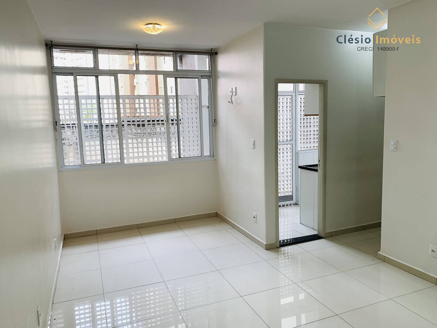 Imagem Studio com 1 Quarto para Alugar, 45 m²em República - São Paulo Imagem Studio com 1 Quarto para Alugar, 45 m²em República - São Paulo
