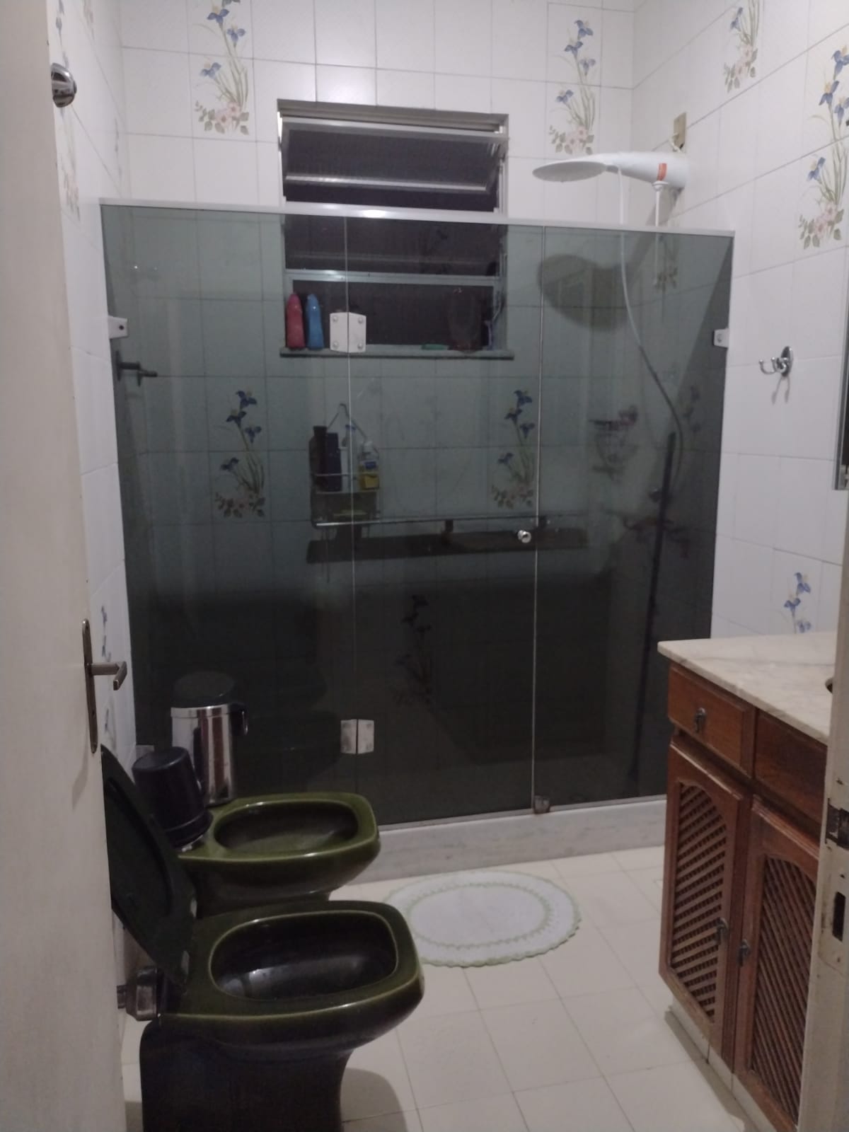 Imagem Casa com 2 Quartos para Alugar, 130 m²em Jardim Guanabara - Rio de Janeiro