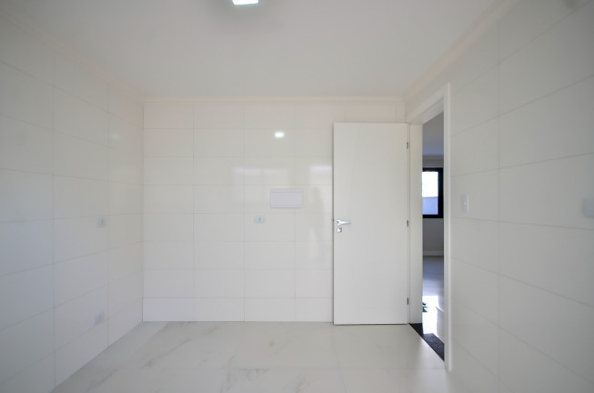 Imagem Sobrado com 3 Quartos à Venda, em Cajuru - Curitiba Imagem Sobrado com 3 Quartos à Venda, em Cajuru - Curitiba