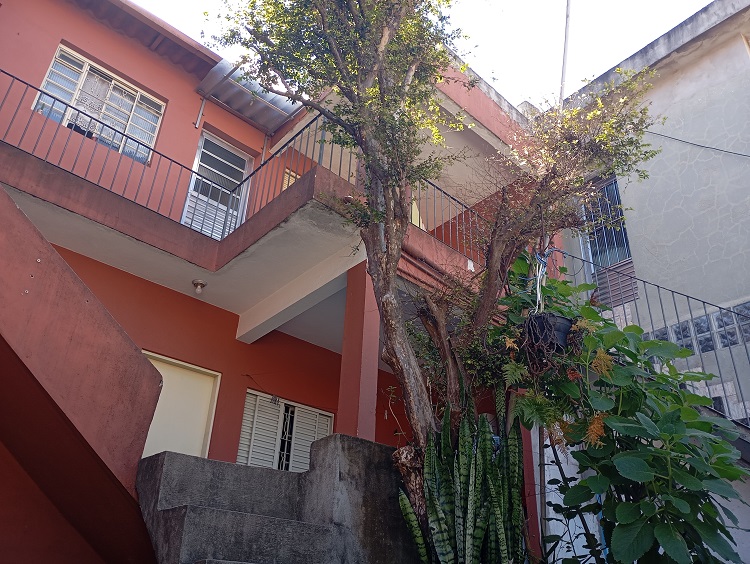 Imagem Casa com 10 Quartos à Venda, 373 m²em Jardim Botucatu - São Paulo Imagem Casa com 10 Quartos à Venda, 373 m²em Jardim Botucatu - São Paulo