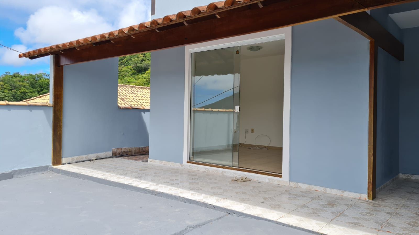 Imagem Casa com 3 Quartos à Venda, 250 m²em Serra Grande - Niterói Imagem Casa com 3 Quartos à Venda, 250 m²em Serra Grande - Niterói