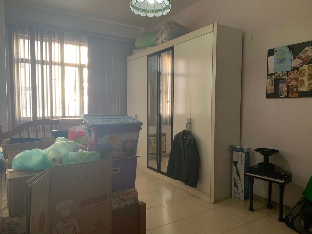 Imagem Apartamento com 3 Quartos à Venda, 150 m²em Icaraí - Niterói Imagem Apartamento com 3 Quartos à Venda, 150 m²em Icaraí - Niterói