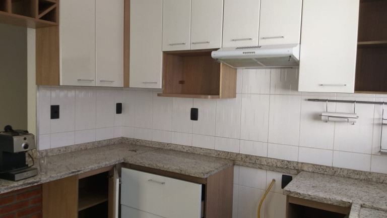 Imagem Casa com 3 Quartos à Venda, 180 m² em Vila Lavínia - Mogi das Cruzes Imagem Casa com 3 Quartos à Venda, 180 m² em Vila Lavínia - Mogi das Cruzes