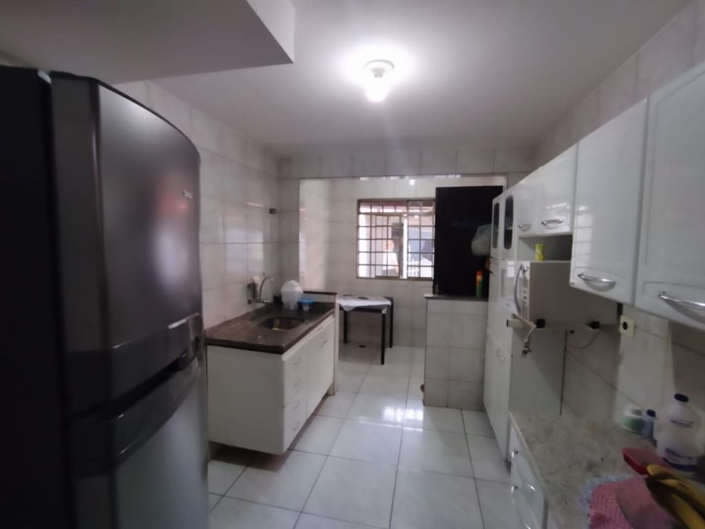 Imagem Sobrado com 3 Quartos à Venda, 126 m² em Centro - Londrina Imagem Sobrado com 3 Quartos à Venda, 126 m² em Centro - Londrina