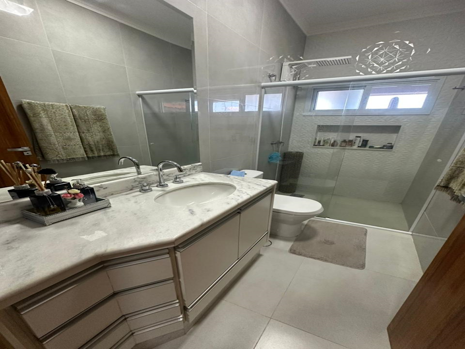 Imagem Casa de Condomínio com 3 Quartos à Venda, 435 m² em Medeiros - Jundiaí Imagem Casa de Condomínio com 3 Quartos à Venda, 435 m² em Medeiros - Jundiaí