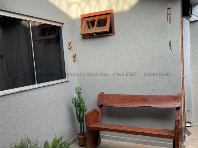Imagem Casa com 2 Quartos à Venda, 152 m²em Los Angeles - Campo Grande Imagem Casa com 2 Quartos à Venda, 152 m²em Los Angeles - Campo Grande
