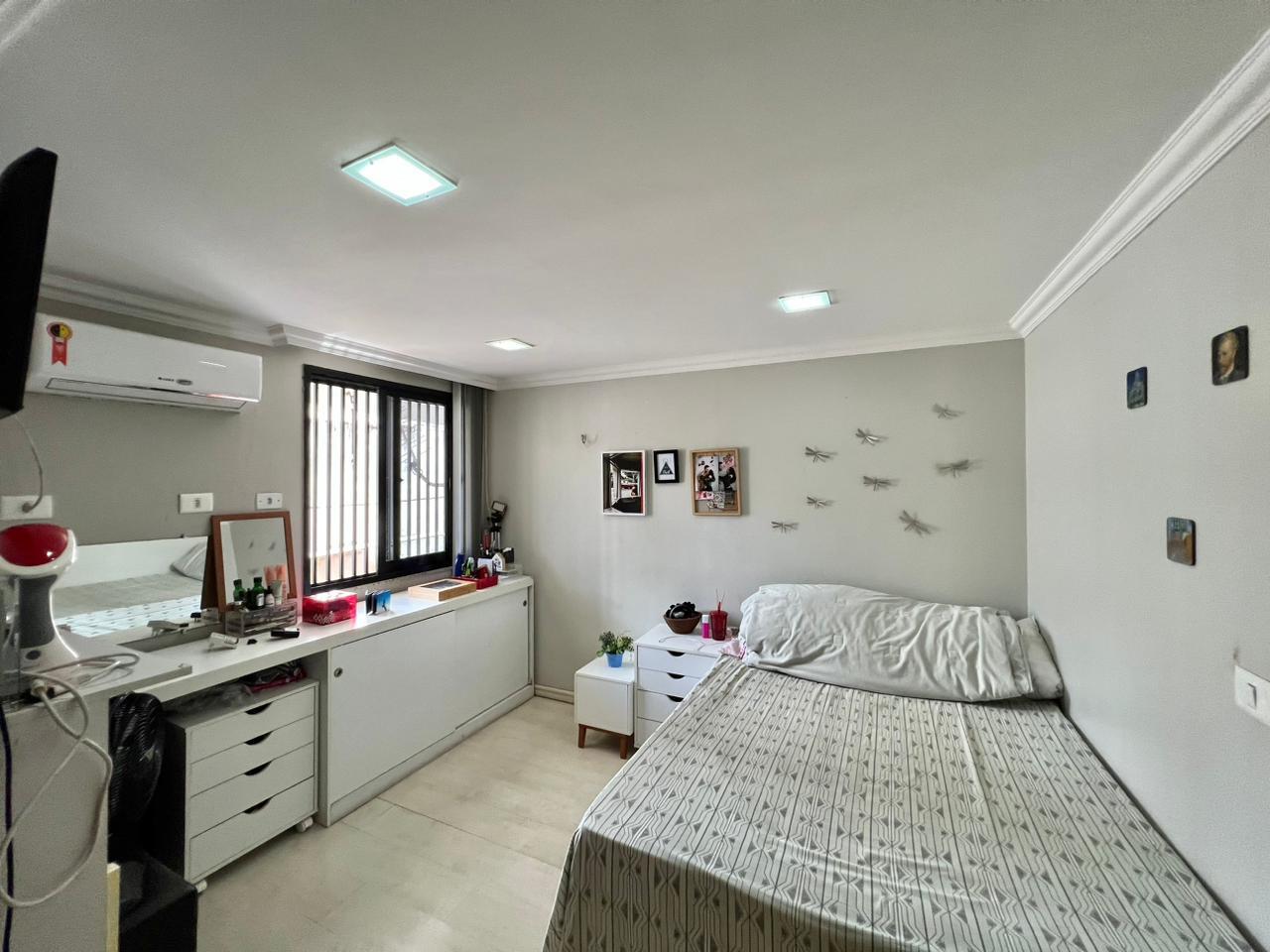 Imagem Apartamento com 3 Quartos à Venda, 148 m²em Nazaré - Belém Imagem Apartamento com 3 Quartos à Venda, 148 m²em Nazaré - Belém