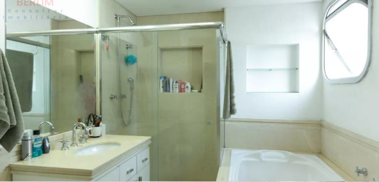Apartamento com 4 Quartos à Venda, 240 m² em Planalto Paulista - São Paulo