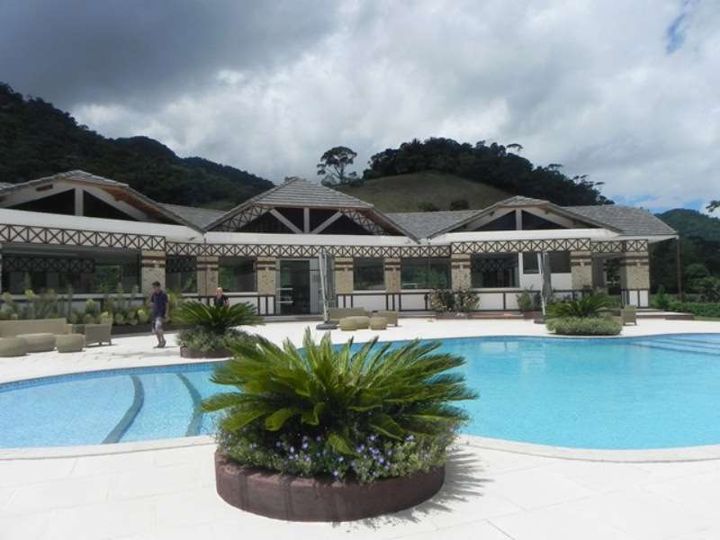 Imagem Casa com 3 Quartos à Venda, 350 m² em Várzea - Teresópolis